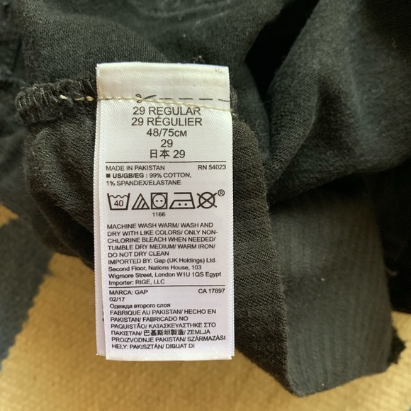 Gap Washed Black Jean Shorts - Picture 4 of 4